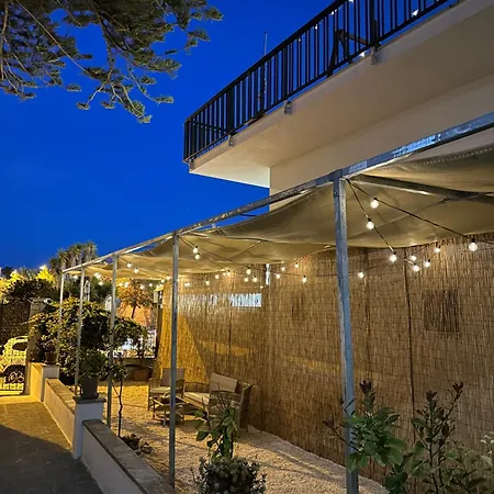 ゲストハウス Terrazza Levante - Boutique 4*