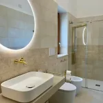 بيت ضيافة Terrazza Levante - Boutique 4*