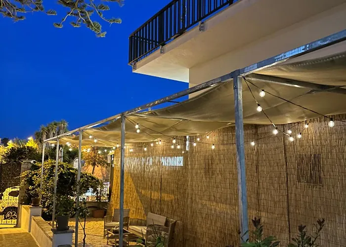 Konukevi Terrazza Levante - Boutique 4*